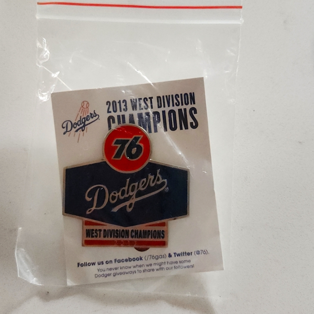 Dodgers Pin.